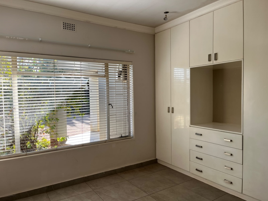3 Bedroom Property for Sale in Flamwood North West